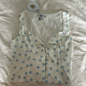 PRINCESS POLLY button up vest with blue flowers